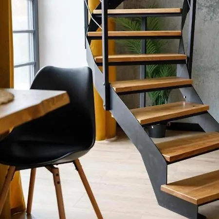 Golden - Stylish Loft - Great Location &jana Pawla33 아파트 *