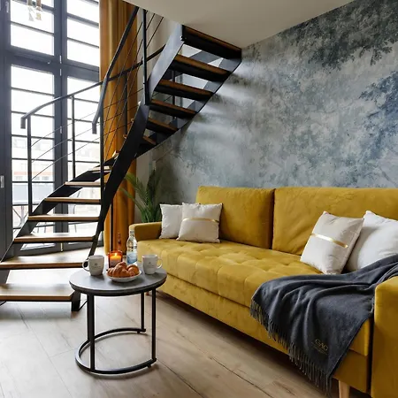 Apartment Golden - Stylish Loft - Great Location &jana Pawla33