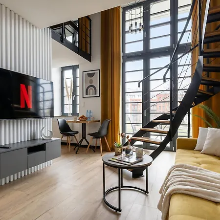 Golden - Stylish Loft - Great Location &jana Pawla33 Апартаменти *