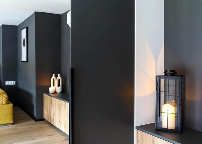 Golden - Stylish Loft - Great Location &jana Pawla33