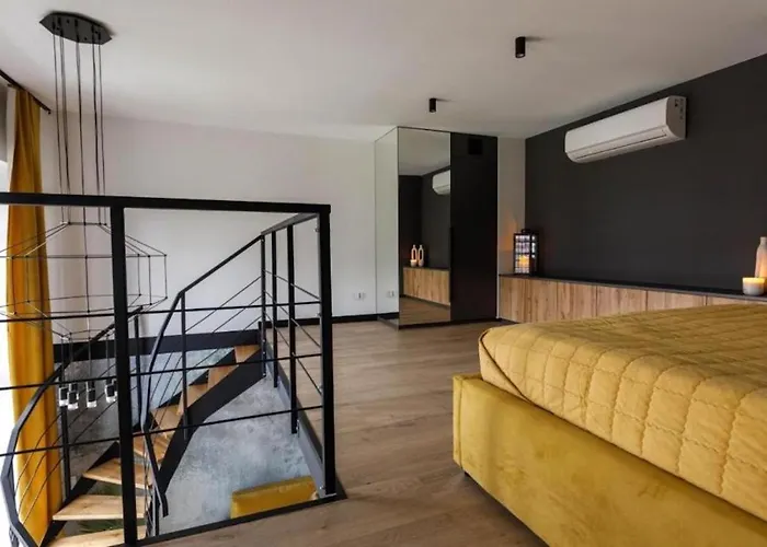 Golden - Stylish Loft - Great Location &jana Pawla33 * 브로츠와프